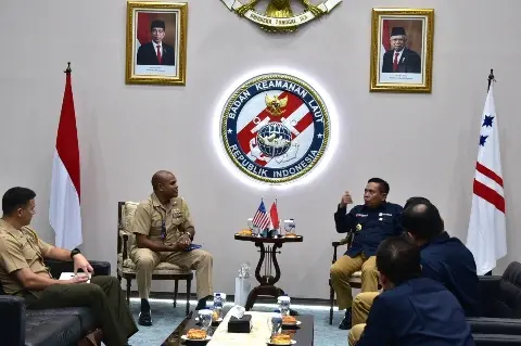 Pimpinan Bakamla dan U.S. Naval Attache