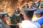 Kasum TNI Tinjau Pembangunan Huntara-Huntap di Tapanuli Selatan