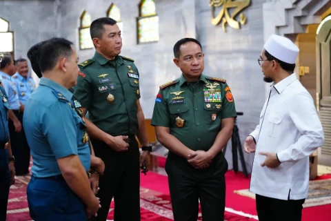 Panglima TNI Hadiri Peringatan Isra Mi&rsquo;raj 1447 H Tahun 2026