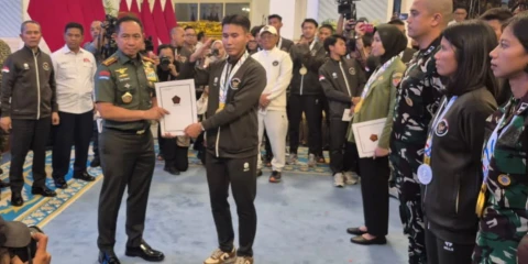 Alfi Kusuma Atlet Taekwondo Peraih Emas di SEA Games 2025 Thailand Dapat Kenaikan Pangkat Jadi Letnan Satu
