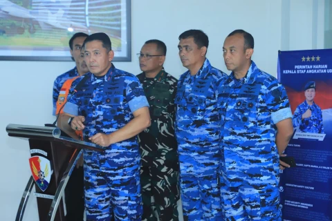 TNI AU Turunkan 257 Personel dan 4 Alutsista dalam Operasi SAR ATR 42-500