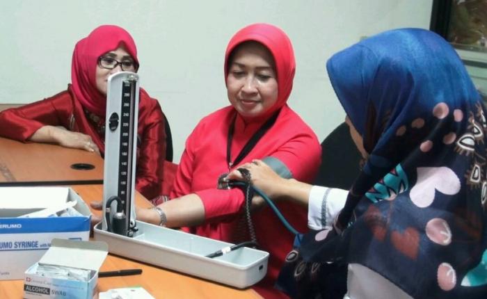 Peduli Cegah Difteri, DWP Bakamla RI Gelar Bakti Sosial Imunisasi