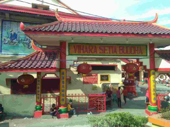 Tampak sejumlah Vihara di Kota Binjai sepi pengunjung.