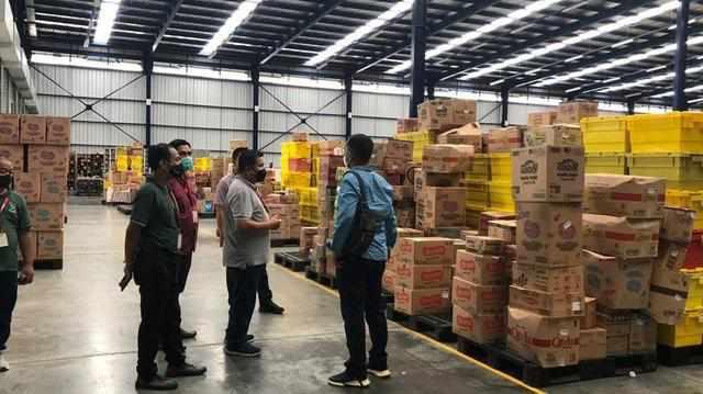 Satgas Pangan Sumut menemukan timbunan minyak goreng di beberapa gudang di Deli Serdang 