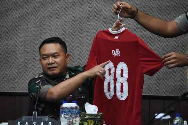 Jenderal TNI Dudung Abdurachman, S.E., M.M., memimpin rapat lanjutan mempersiapkan Liga Santri tahun 2022