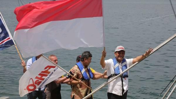 Menteri Koordinator Bidang Kemaritiman dan Investasi, Luhut Binsar Panjaitan saat pembukaan F1H2O 