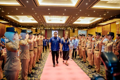 Pelantikan Dewan Pengurus Kota (DPK) IKAPTK Kota Medan di Grand Mercure Medan, Jumat (2/2/2024) malam.
