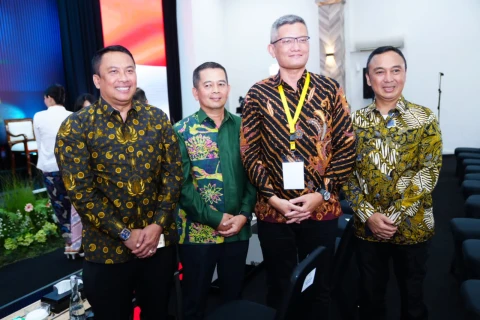Mayjen TNI Dr. Nugraha Gumilar, M.Sc., mewakili Panglima TNI Jenderal TNI Agus Subiyanto, S.E., M.Si dalam acara Deklarasi dan Penandatangan Komitmen Bersama kemerdekaan Pers