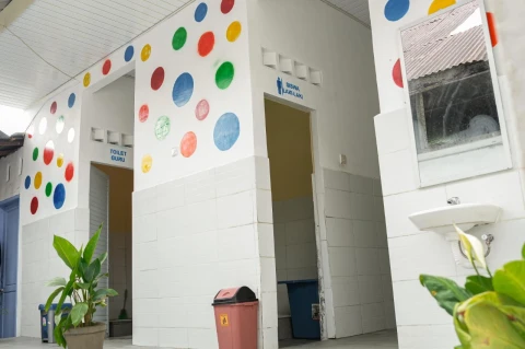 Bupati dan Wabup Resmikan Toilet SDN 101742 Hamparan Perak