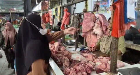Jelang Ramadan, Harga Daging Sapi Mengalami Kenaikan di Pasar Tradisional Binjai