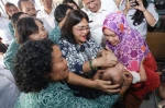 Ketua TP PKK Siantar Ny Liswati Kunjungi Dua Posyandu: Berikan PMT Kepada Balita dan Lansia