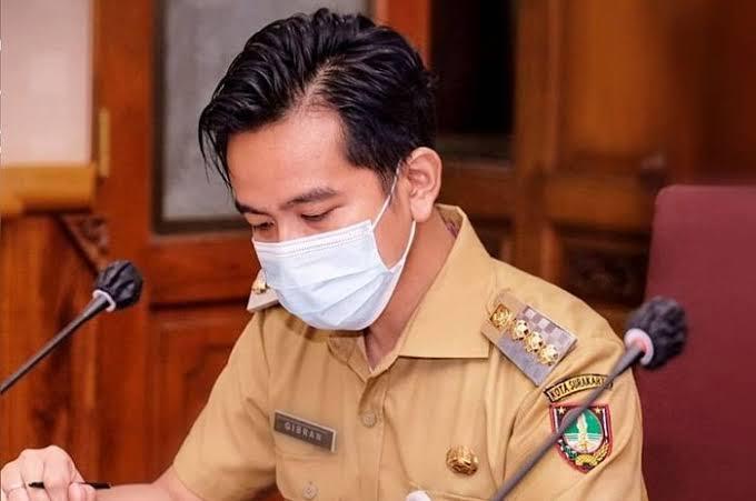 Wali Kota Solo Gibran Positif Corona, Sempat Bertemu Jokowi