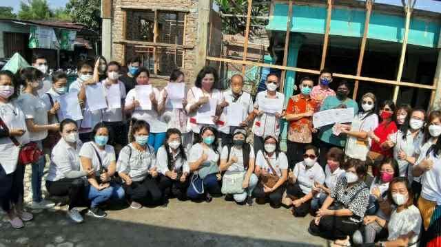 Hasyim dan Lovely Family Charity Group (LFCG) dan Anasui Dance Club.