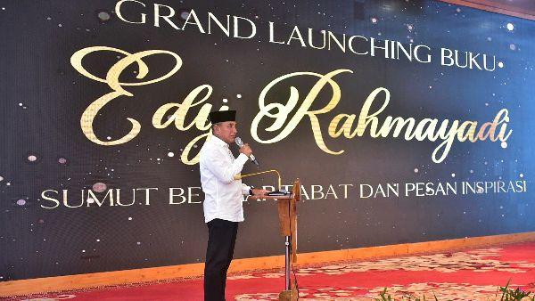 Edy Rahmayadi menghadiri acara Grand Launching 'Buku Edy Rahmayadi: Sumut Bermartabat dan Pesan Inspirasi' di Aula Tengku Rizal Nurdin, Jalan Sudirman Nomor 41, Medan, Kamis (16/3/2023).