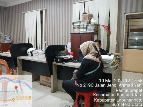 Korban saat membuat laporan 