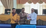 Bupati Tapteng Sampaikan LKPJ 2024 dan Puji Kinerja Sugeng Riyanta