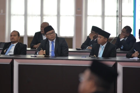 dr H Asri Ludin Tambunan