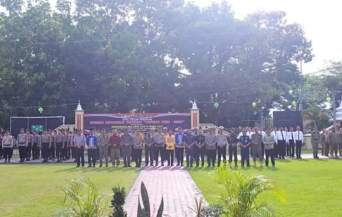 Apel gelar pasukan operasi Ketupat Toba 2025, di Halaman Mapolres Labuhanbatu