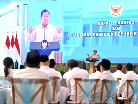 Rapat Terbatas dan Taklimat yang Dipimpin Presiden RI Prabowo Subianto