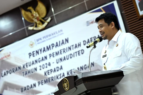 Penyampaian Laporan Keuangan Pemerintah Daerah Tahun 2024 di Kantor Badan Pemeriksa Keuangan Sumut, Jalan Imam Bonjol No 22, Medan, Rabu (26/3/2025).