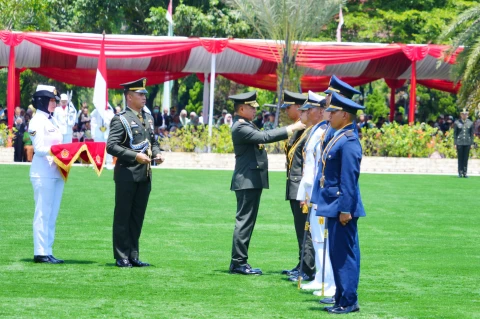 Panglima TNI Lantik 796 Perwira Prajurit Karier TNI Reguler dan Progsus TA 2026