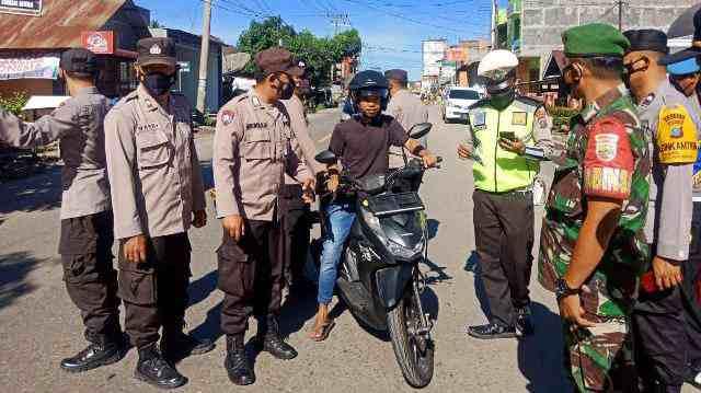 Operasi Yustisi oleh Polsek Padang Bolak 