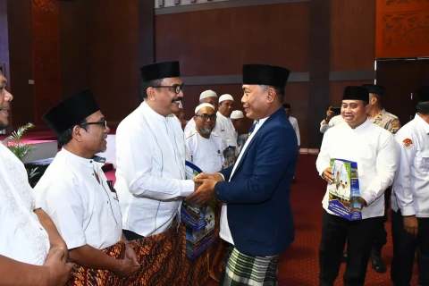 Pelaksanaan Manasik Haji & Tepung Tawar Jemaah Calon Haji Pemkab Deli Serdang