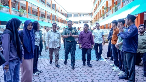 Kolaborasi TNI dan Mahasiswa: Bersama Membangun Masa Depan Bangsa