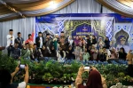 Hujan Deras tak Surutkan Semangat Wali Kota Wesly Silalahi Serahkan Piala Juara Umum MTQN ke 58 Kecamatan Siantar Barat kepada Kelurahan Timbang Galung