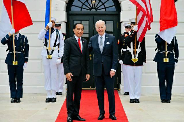 Presiden Jokowi dan Presiden Amerika Serikat Joe Biden, Kamis (12/5)
