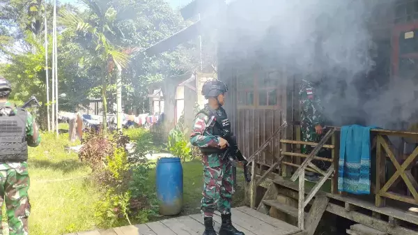 Satgas Yonif 143/TWEJ Cegah Penyebaran Malaria di Kampung Yuwainda