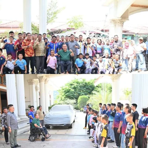 Walikota Sibolga, H Jamaluddin Pohan didampingi Ketua dan pengurus Pengkot TI Sibolga foto bersama atlet beladiri.