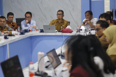 Rapat lanjutan yang digelar secara hybrid pada Selasa 27 Mei 2025, dipimpin oleh Kepala Dinas Perhubungan Sumut Dr. Agustinus Panjaitan