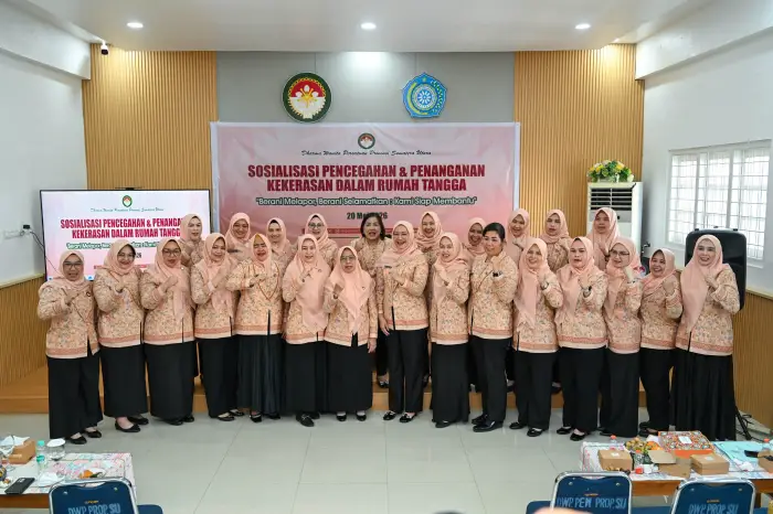 Sosialisasi Pencegahan dan Penanganan Kekerasan Dalam Rumah Tangga yang diselenggarakan di Aula Kantor Dharma Wanita Persatuan Provinsi Sumut, Jalan Cik Ditiro, Medan, Rabu (20/5/2026).