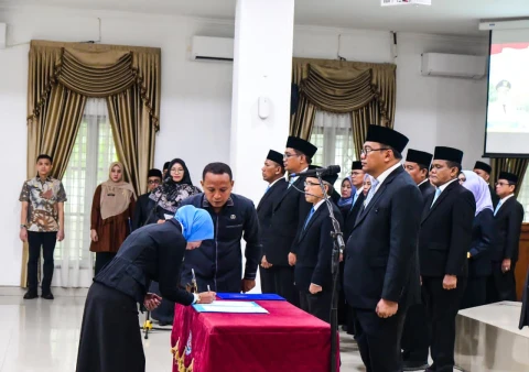 Bupati Deli Serdang Lantik 29 Pejabat dan Kepala Sekolah