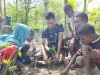 Satgas TMMD Kodim 1710/Mimika Tanamkan Kepedulian Lingkungan Lewat Penanaman Mangrove