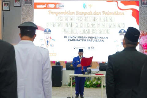 Pelantikan 33 Pejabat dan Diambil Sumpah, Bupati Bahar: Tegas! ASN Diminta Loyal, Jangan Khianati Institusi