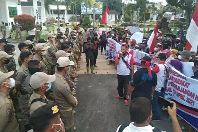 Aksi damai massa KT Rampah, Kamis (9/6)