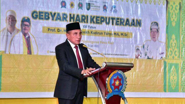 Edy Rahmayadi menghadiri acara Gebyar Hari Keputeraan 105 Tahun Prof. Dr. H. Sayyidi Syekh Kadirun Yahya, MA, M.Sc di Aula Universitas Panca Budi Medan, Jalan Gatot Subroto Medan, Sabtu (25/6/2022).
