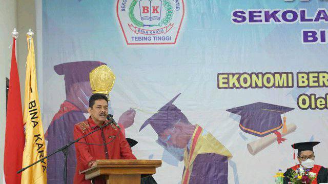 Pj Wali Kota Muhammad Dimiyathi sebut saatnya bertransformasi ke era digital.