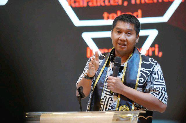 Maruarar Sirait