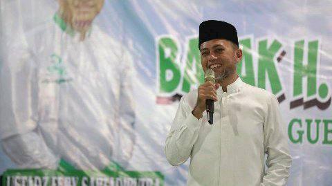 Musa Rajekshah menghadiri Pengajian Akbar di Deli Serdang, Selasa (14/6) malam. 