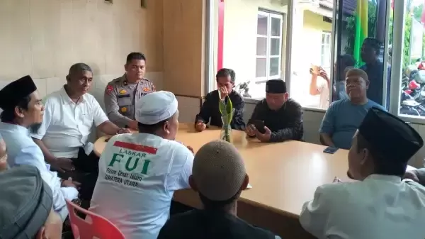 Polisi berdialog dengan Komunitas Umat Islam Kota Binjai