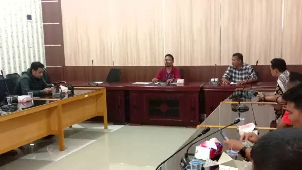 Rapat persiapan pertandingan persahabatan PS Pemko Siantar 