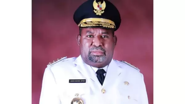 Lukas Enembe 