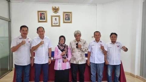 dr Susanti Dewayani di kantor Perindo Sumut
