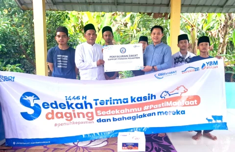 Ponpes Suturudzulam Terima Sedekah Daging