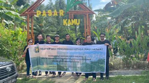 Mahasiswa Program Magister PPWP Sekolah Pascasarjana USU Laksanakan Kegiatan Field Trip