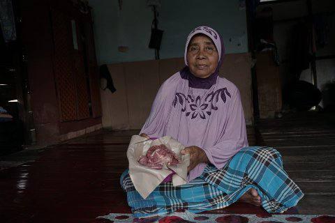 Zambiah merasa senang dengan kehadiran hewan kurban tahun ini, Minggu (10/07)