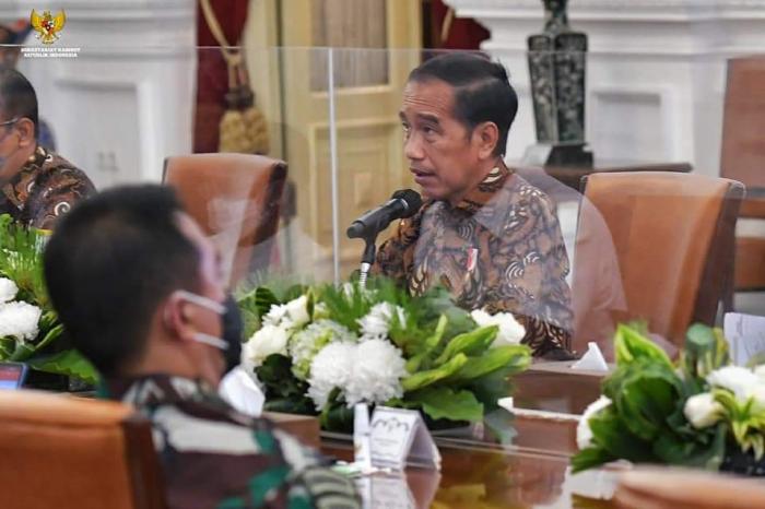 Jokowi: Puncak kenaikan kasus COVID minggu kedua-ketiga Juli